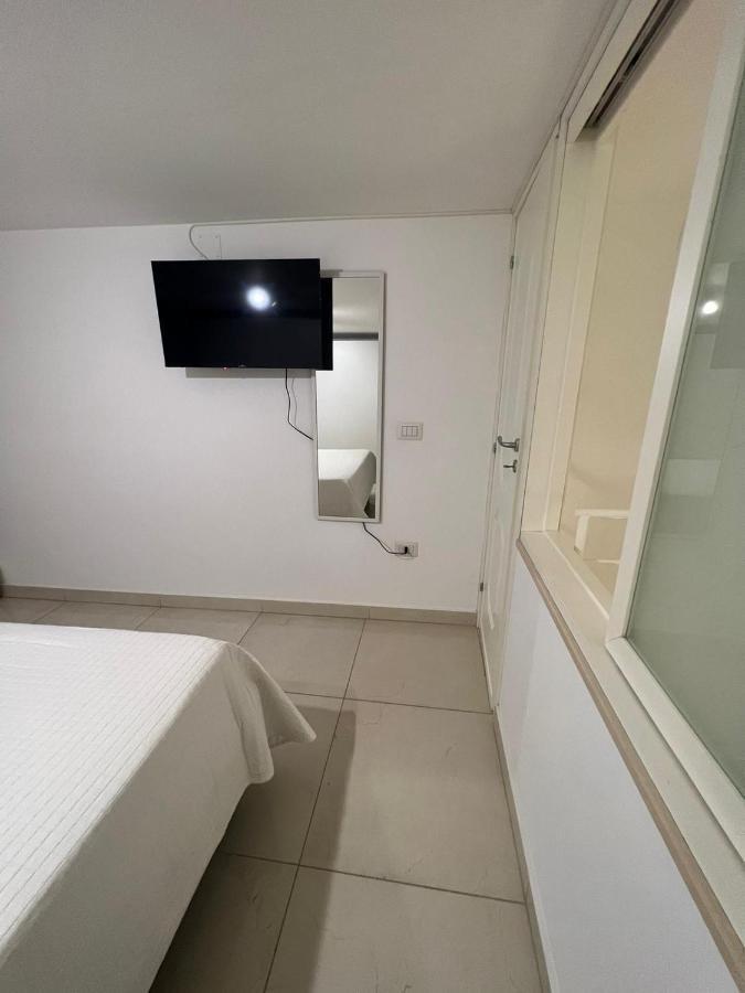 Life House Apartment Napoli Bagian luar foto